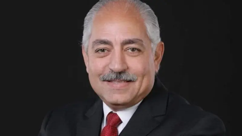 بعد تضارب الأنباء.. حقيقة وفاة العامري فاروق