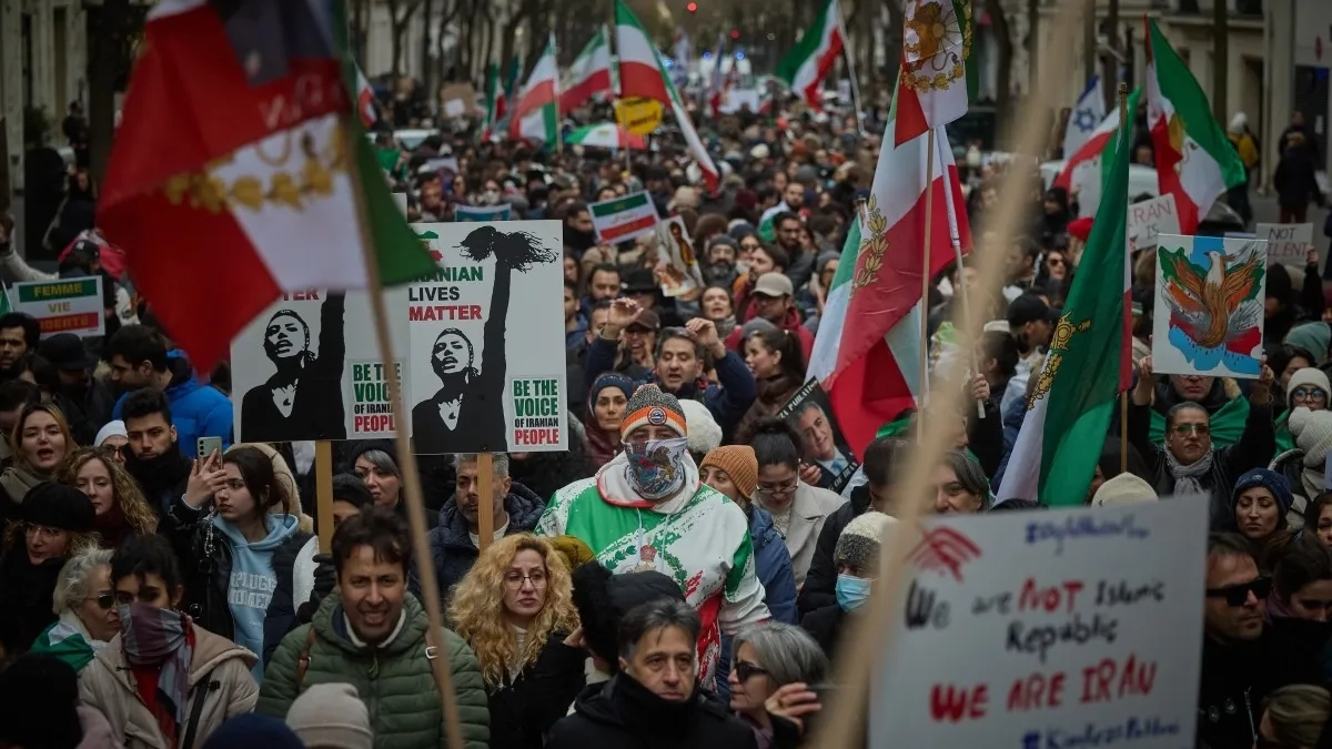 إيران: خطوط الاتصال مع أميركا مفتوحة 