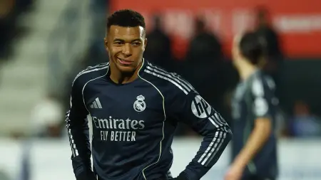 related_news_inside_blogsمبابي يتسبب في إنهاء خدمات ضابط شرطة فرنسي.. ما القصة؟