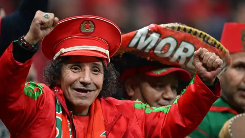 كيف أعادت كرة القدم تشكيل الوعي الجماعي في المغرب؟