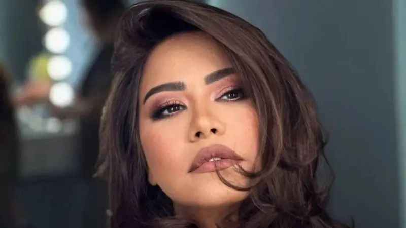 "تعاني من الاكتئاب".. ملحن مصري شهير يكشف مكان شيرين