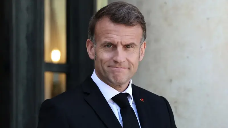 ماكرون: وقف النار في إيران يجب أن يمتد إلى لبنان