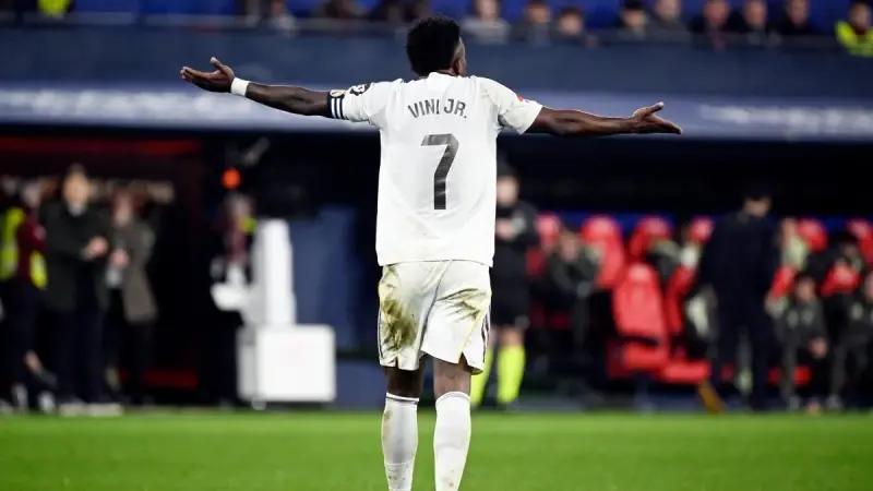 معلق مباراة ريال مدريد وبنفيكا اليوم.. صوت ذهبي للقمة