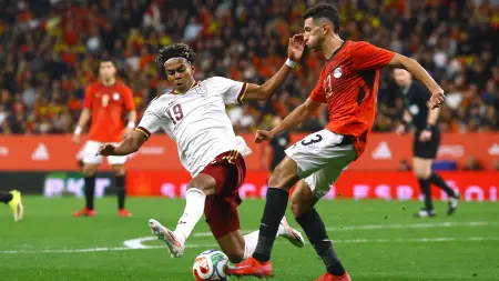 بعد الهتافات المعادية للمسلمين.. لامين يامال ينتفض في وجه الجماهير الإسبانية