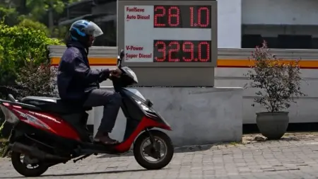 related_news_inside_blogsأوروبا تحذر من "صدمة ركود" تصيب الاقتصاد العالمي بسبب حرب إيران