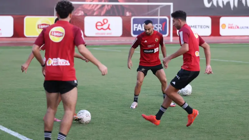 تشكيلة الأهلي اليوم والبدلاء أمام إنبي في الدوري المصري