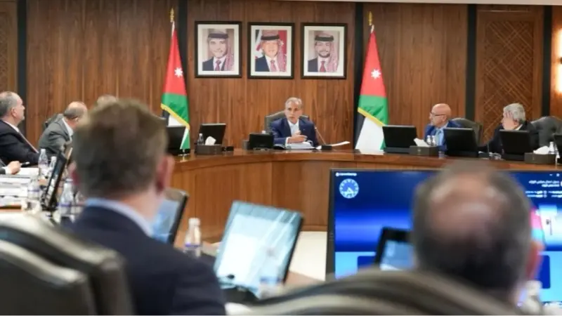 الأردن.. هذه آخر قرارات حكومة جعفر حسان