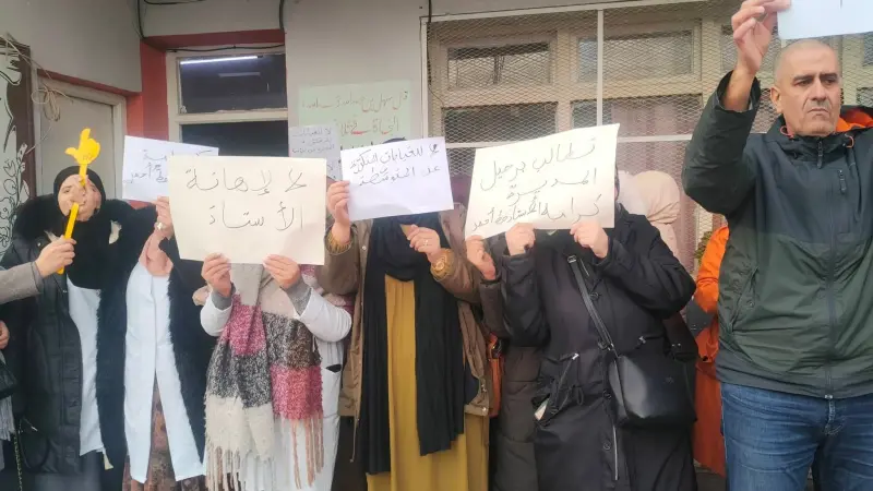 هذه أسباب إضرابات متوسطة محمد الصالح بلعباس سطيف بالجزائر