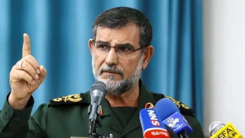 إيران تؤكد مقتل قائد بحرية الحرس الثوري.. من هو؟