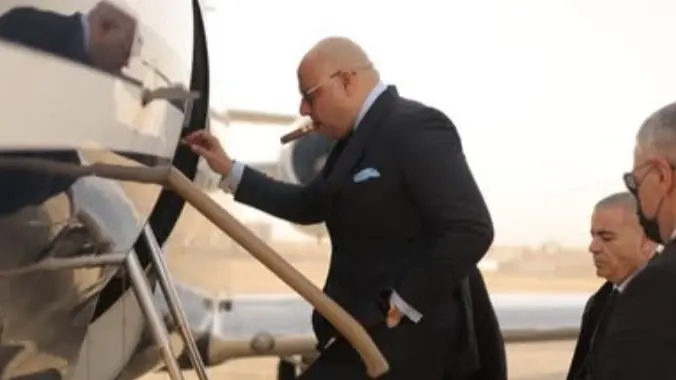 يدافع عن مافيا أوكرانية.. من هو المحامي أشرف نبيل الذي أثار جدلا كبيرا؟