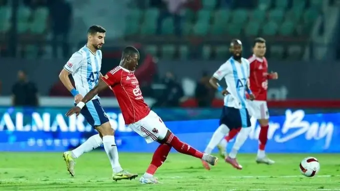 القنوات الناقلة لمباراة الأهلي ضد بيراميدز اليوم في الدوري المصري مع الموعد