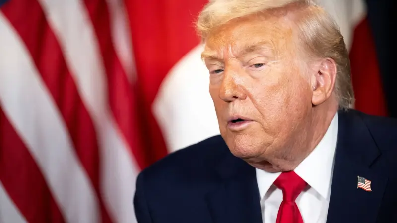 "قريبون إلى حد معقول من اتفاق".. ترامب يلتقي زيلينسكي الخميس في دافوس