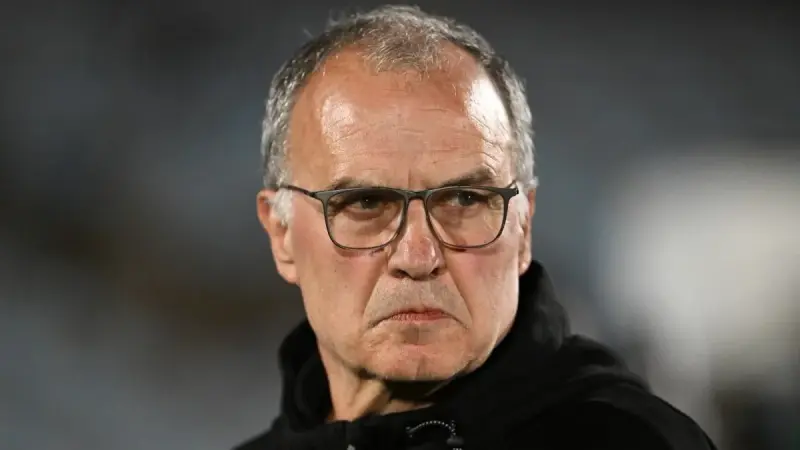 "المجنون" بييلسا على مشارف قيادة منتخب جديد في كأس العالم