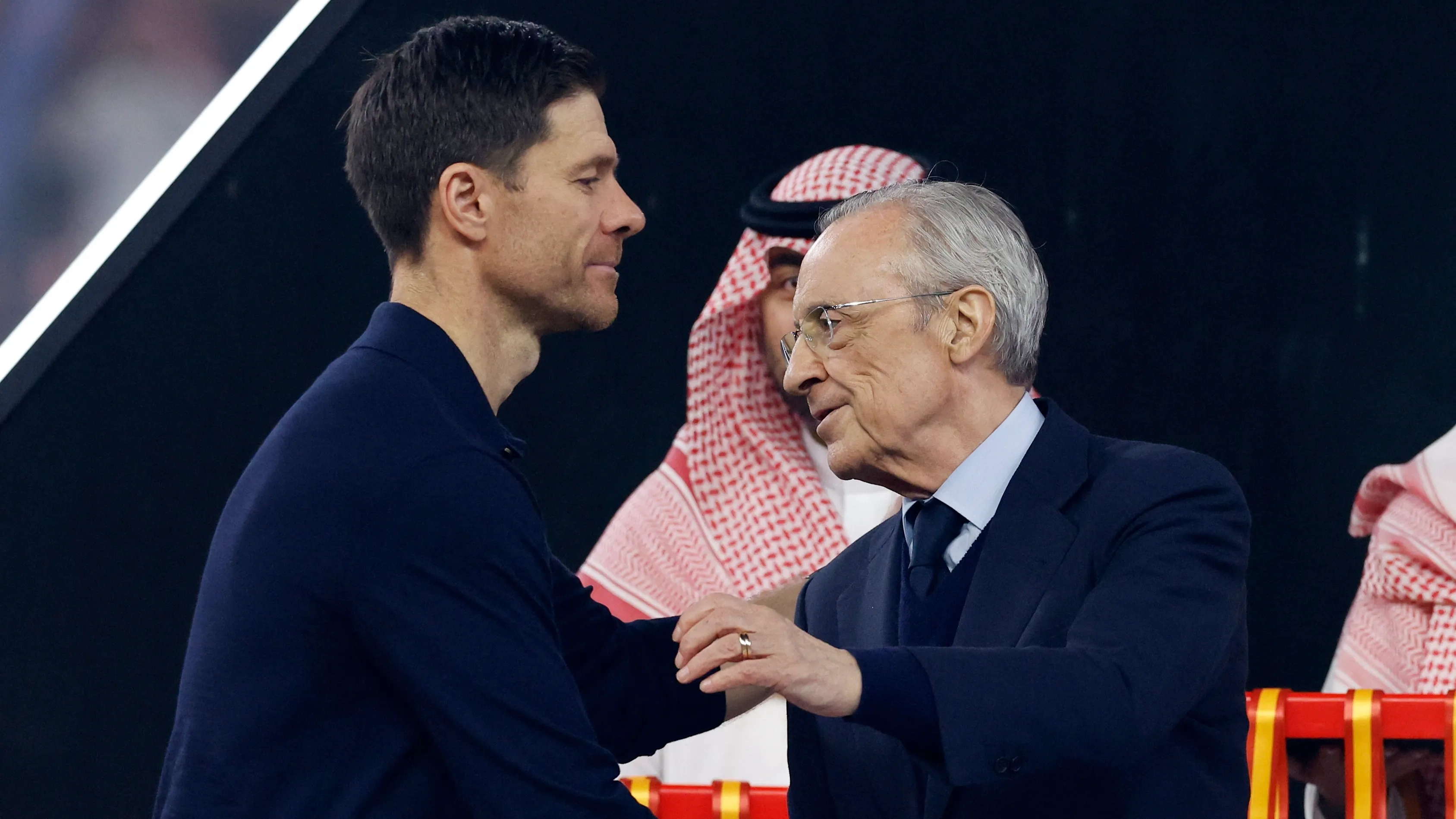 ريال مدريد يعلن إقالة تشابي ألونسو.. وتحديد اسم بديله 