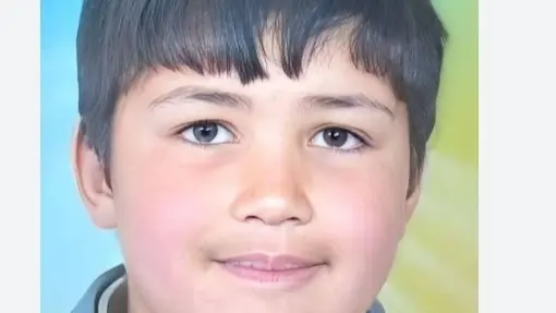 بعد صدور أحكام الإعدام.. من هو الطفل حمزة الخطيب الذي رفع أهل درعا صوره؟
