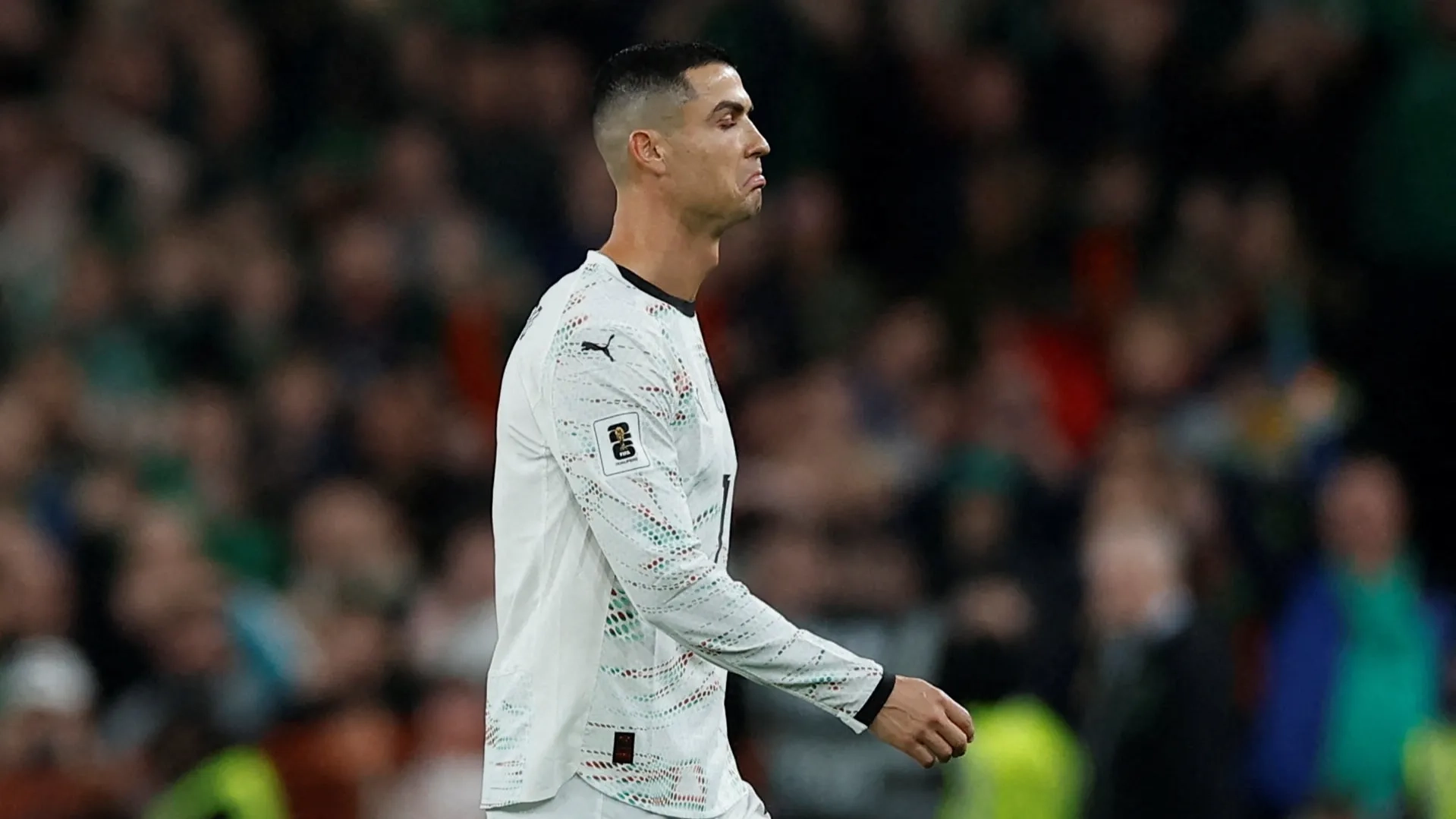 مودريتش يكشف كواليس دموع رونالدو التي تسبب فيها مورينيو 