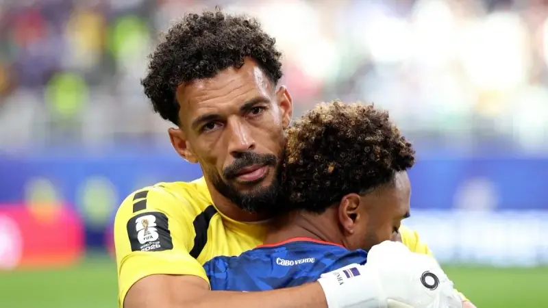 فيديو - بعد تألقه في المونديال.. فوزينيا يقتحم عالم الأبطال الخارقين عبر فيلم "سبايدرمان" الجديد