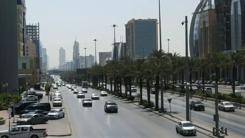 السعودية تعلن التصدي لـ10 صواريخ باليستية