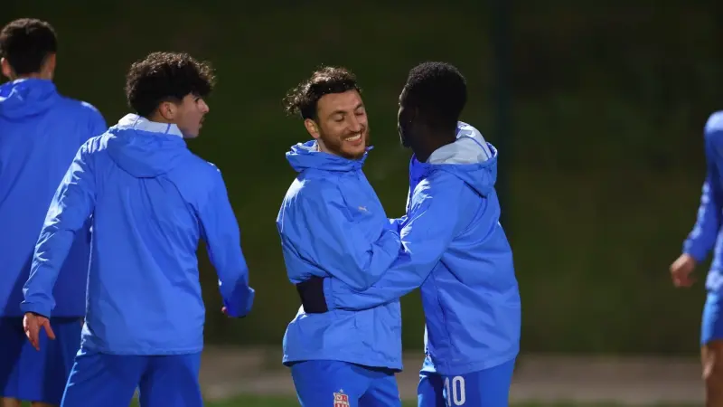 القنوات الناقلة لمباراة شباب بلوزداد ضد أولمبي الشلف اليوم في الدوري الجزائري مع الموعد والتشكيلة