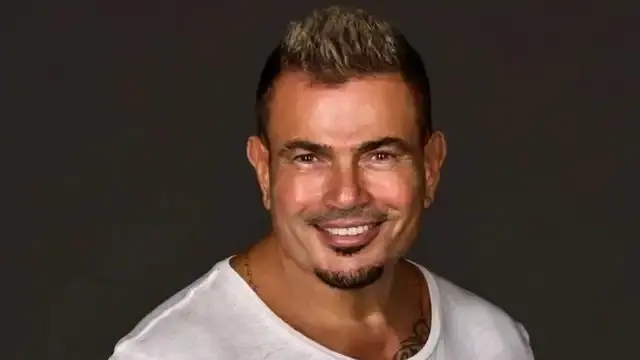 فيديو - عمرو دياب يطرح ألبوم "حبيتك" وسط ترقب جماهيري