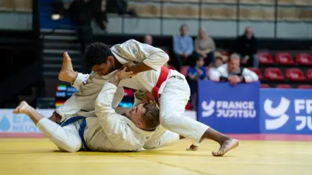 related_news_inside_blogsالإمارات تحصد 12 ميدالية في بطولة باريس للجوجيتسو