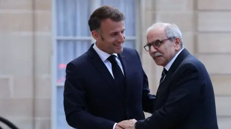 related_news_inside_blogsفيديو - ماكرون لسلام: سنواصل دعم لبنان إنسانيا وسياسيا