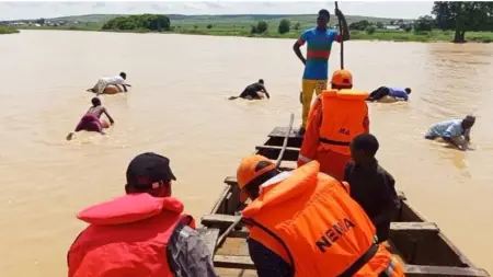 related_news_inside_blogs25 قتيلا بغرق قارب في نيجيريا