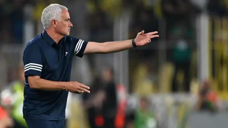 مورينيو يعترف.. ميسي هو مصدر إلهامي الأكبر!