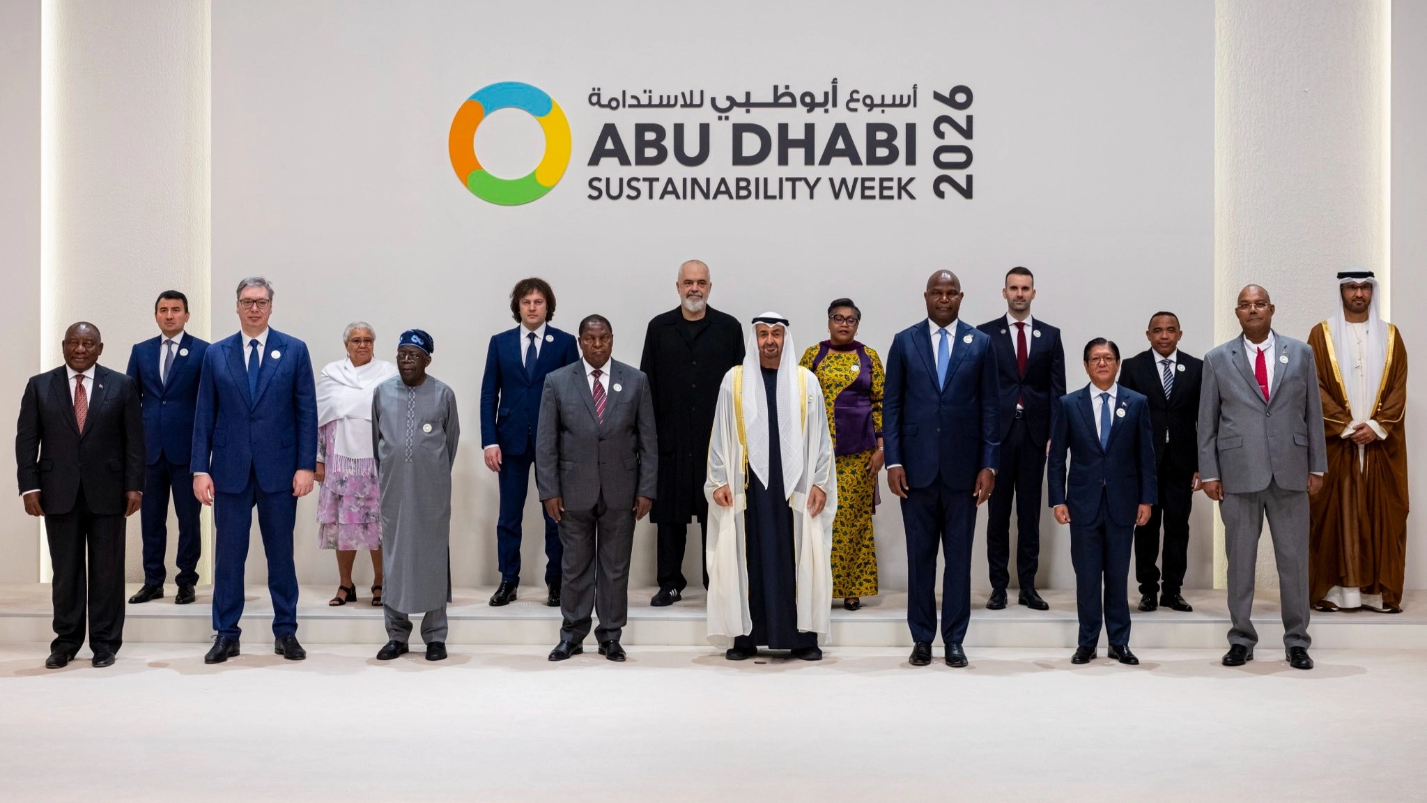 محمد بن زايد يرحب بضيوف الإمارات في أسبوع أبوظبي للاستدامة 