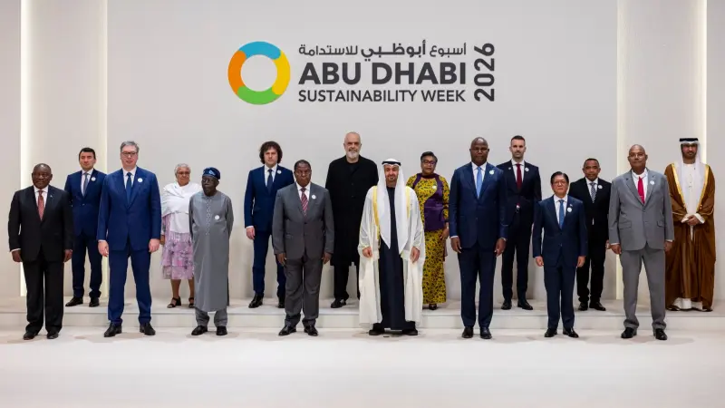 محمد بن زايد يرحب بضيوف الإمارات في أسبوع أبوظبي للاستدامة