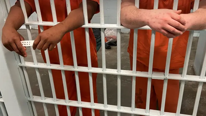 "بن أميركا" تطلق موقعا للكتاب المسجونين