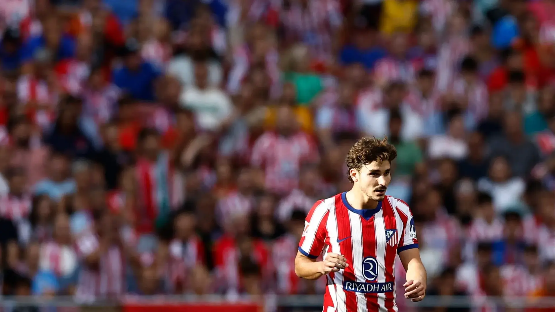 أتليتيكو مدريد يغلق باب الانتقال أمام ألفاريز لبرشلونة (رويترز) أتليتيكو مدريد يغلق باب الانتقال أمام ألفاريز لبرشلونة (رويترز)
