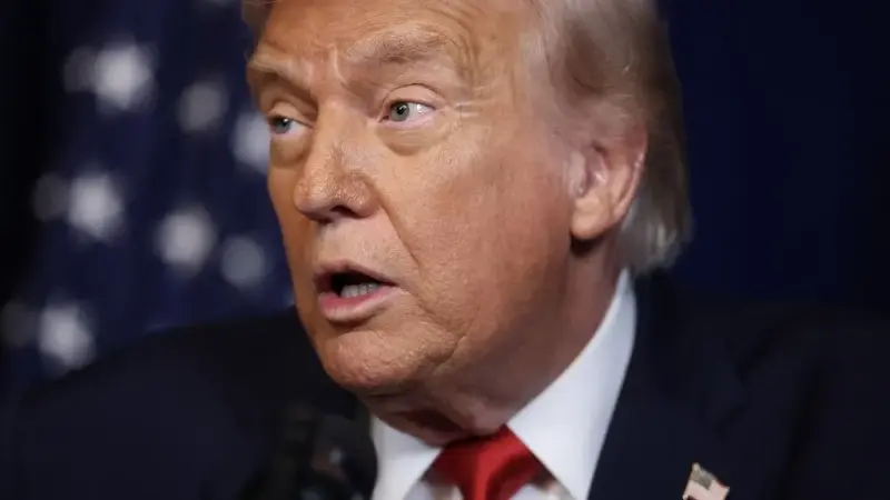 ترامب: لدينا أسطول ضخم بالقرب من إيران.. أكبر من أسطول فنزويلا