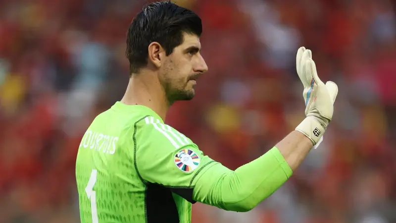 "كورتوا بعد العودة للمنتخب البلجيكي: لقد أخطأت في الماضي