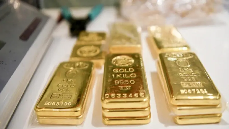 سعر الذهب في الأردن اليوم الخميس 13/8/2026.. عيار 21 يتراجع مع هبوط الأوقية