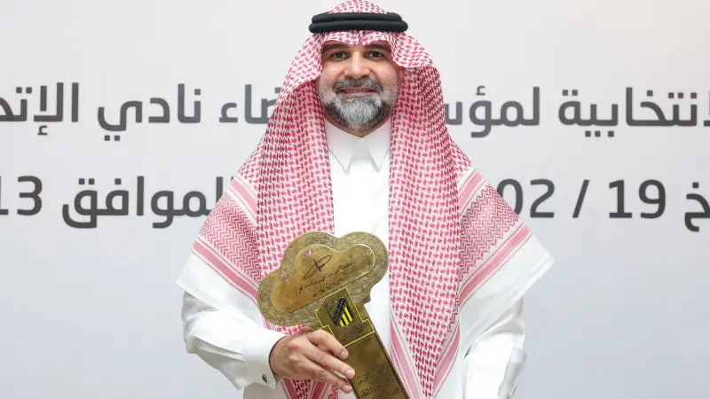 بعد اكتمال نقل ملكية النادي.. فهد سندي يغادر الاتحاد