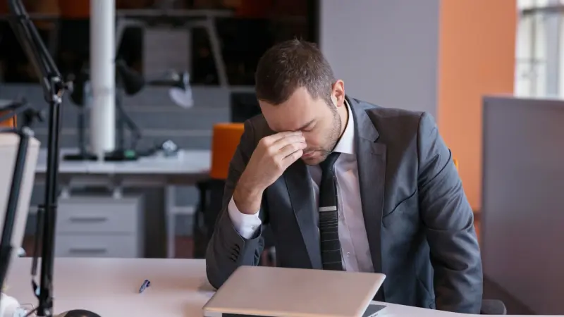 تدهور الصحة النفسية للموظفين يتزايد عالمياً