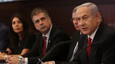 خطة إسرائيل لمنع انهيار السلطة الفلسطينية.. هل تحل الأزمة أم جاءت متأخرة؟