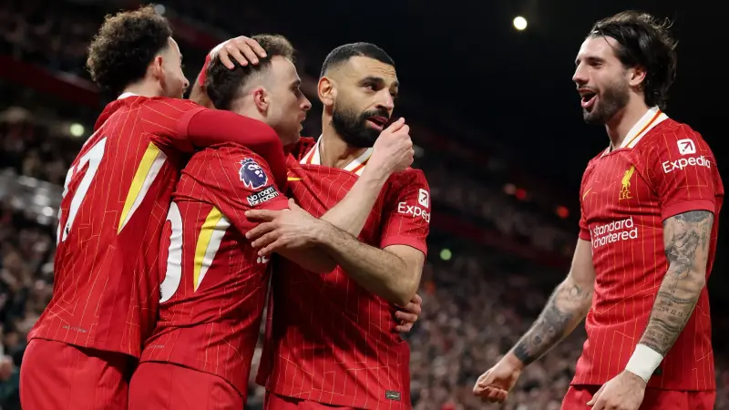 هل يحسم ليفربول لقب الدوري الإنجليزي الممتاز اليوم رسميًا؟