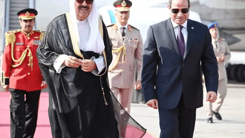 اتصال بين أمير الكويت والرئيس السيسي.. هذا ما جاء فيه