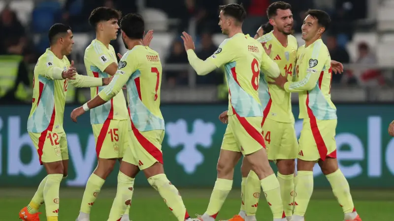 القنوات الناقلة لمباراة إسبانيا ضد تركيا اليوم في تصفيات كأس العالم 2026 أوروبا مع الموعد والتشكيلة