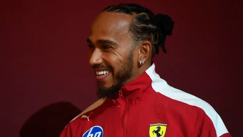 فورمولا 1 -  هاميلتون يتأهب لتحقيق حلمه أخيرا