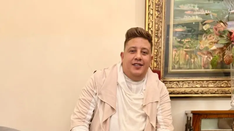 فيديو - عزاء والد حمو بيكا يثير الجدل.. سجادة حمراء وديكور فاخر
