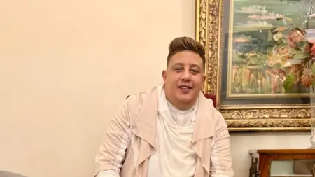 فيديو - عزاء والد حمو بيكا يثير الجدل.. سجادة حمراء وديكور فاخر
