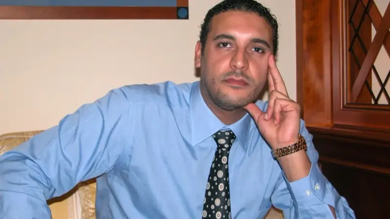 بعد 10 سنوات.. القضاء اللبناني يخلي سبيل هنيبال القذافي