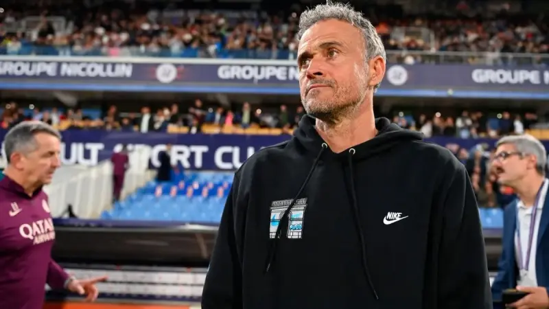 أول تعليق من لويس إنريكي على قضية أشرف حكيمي