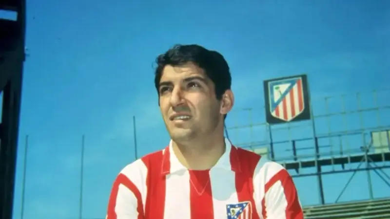 رحيل إنريكي كولار القائد التاريخي لأتلتيكو مدريد