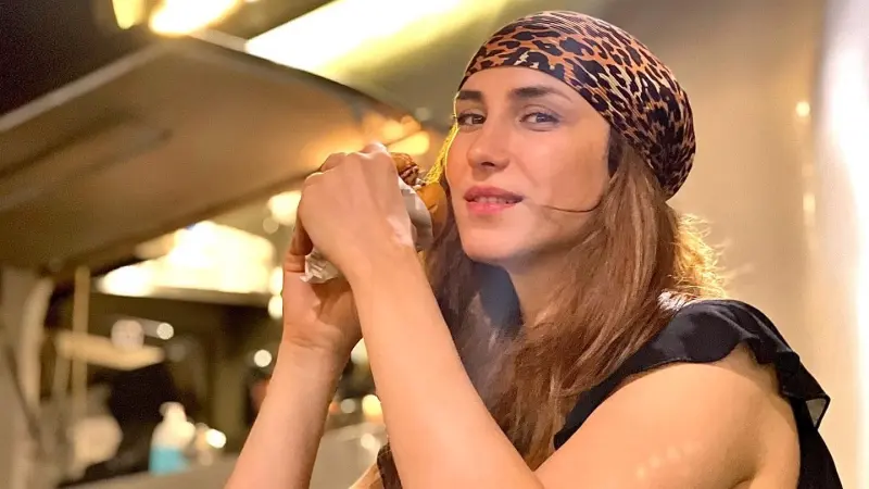 بعد اتهامه بالتحرش بالفنانة هلا السعيد.. ماذا قال سائق "أوبر"؟