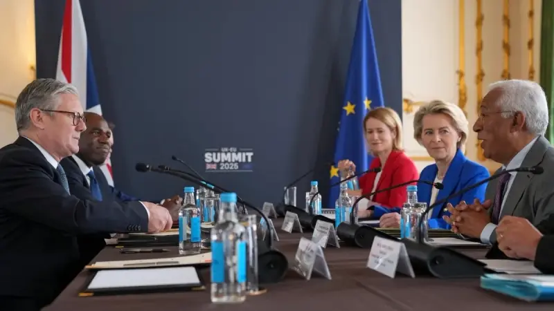 "يوم تاريخي".. تفاصيل الاتفاق الجديد بين بريطانيا والاتحاد الأوروبي