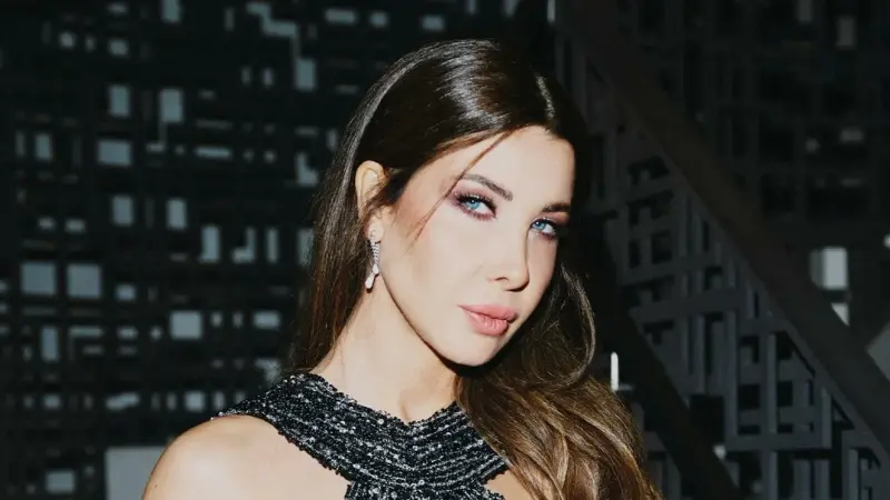 ليلة فنية استثنائية.. نانسي عجرم تحظى باستقبال مثير في مسرح قرطاج